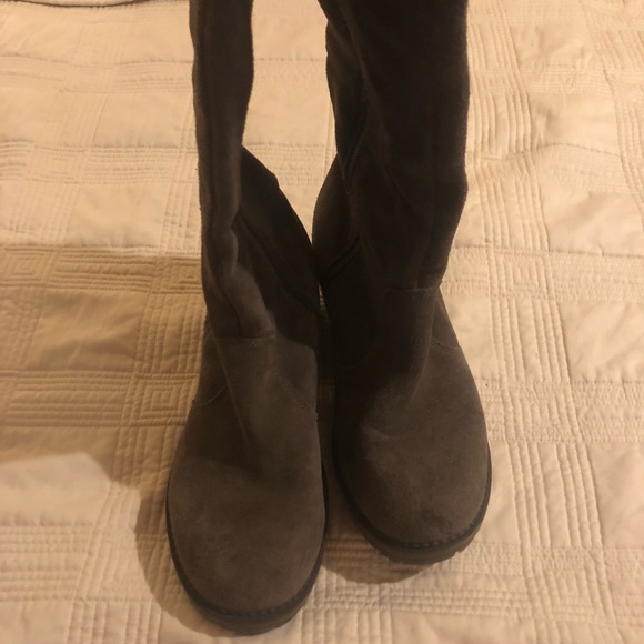 Chocolate boots - Picture 5 of 5